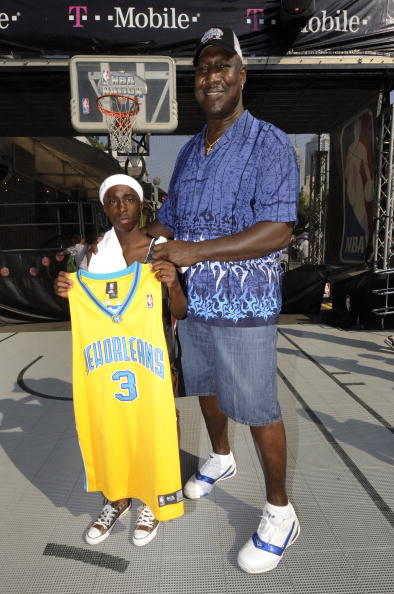 不仅仅是在 不仅仅是在