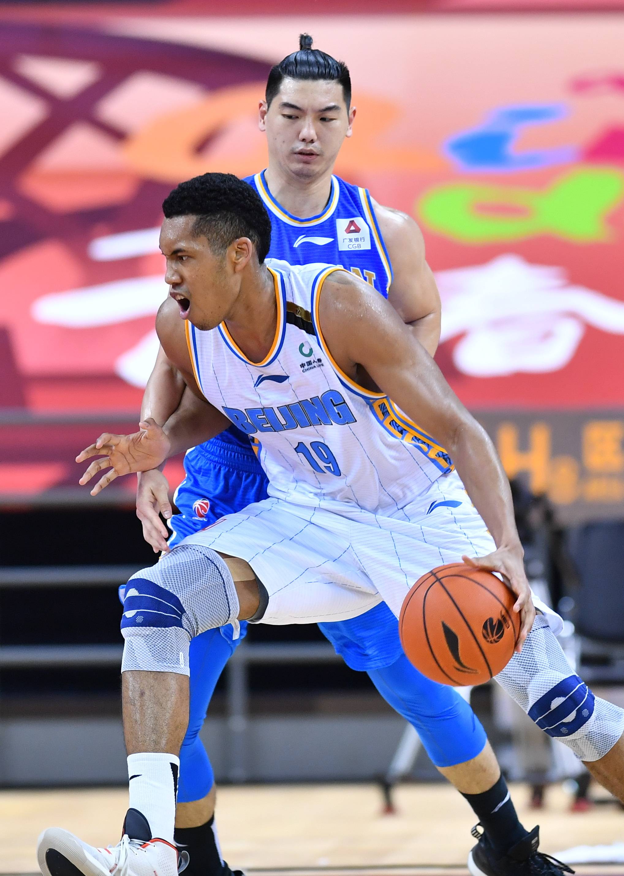 前场三人组 前场三人组